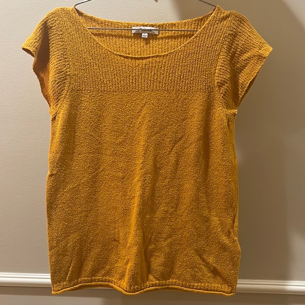 Madewell mustard short sleeve top size S